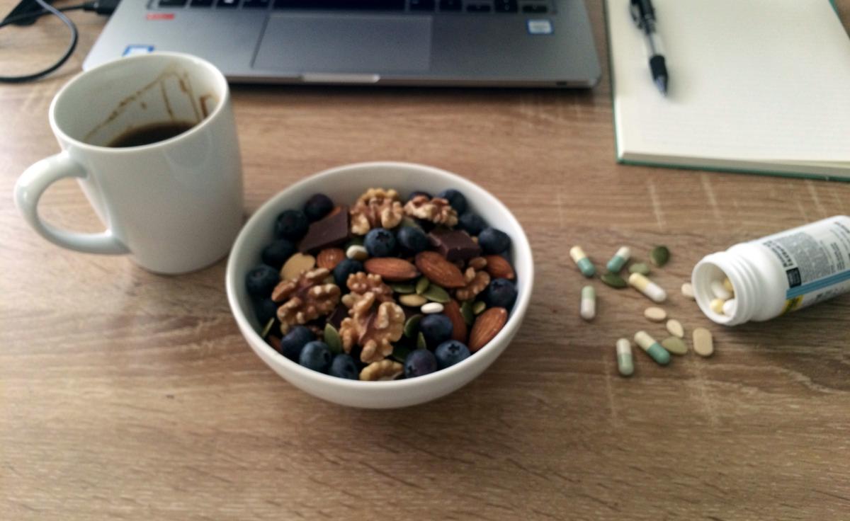 Boost Your Brain Health with This Snack Time Trend: Why It Outshines Supplements and Coffee